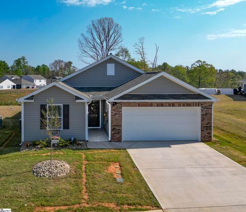 Photo of 1408 Slades Street, Woodruff, SC 29388 (MLS # 1587240)