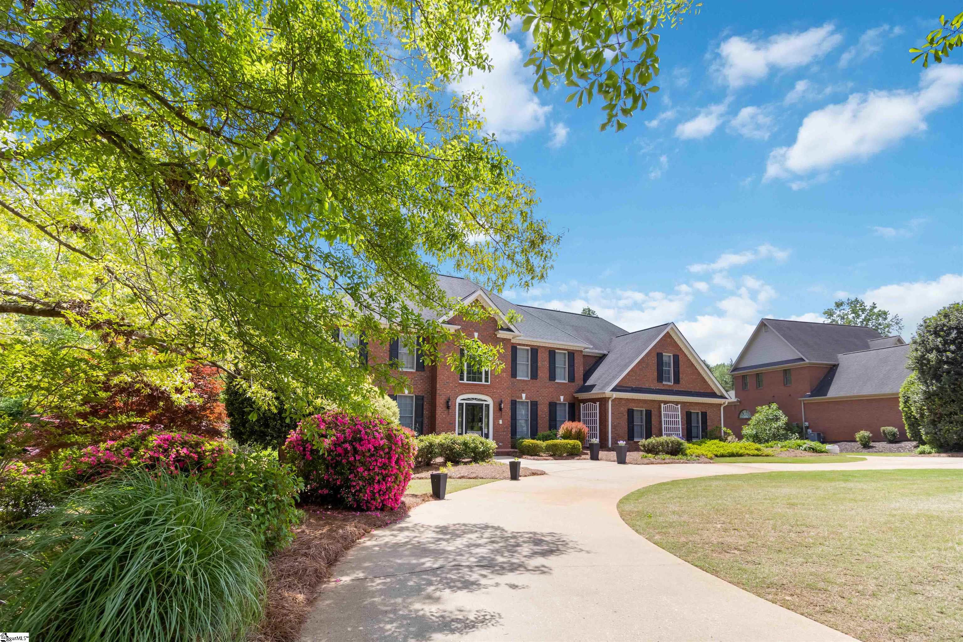 318 Ashwick Court