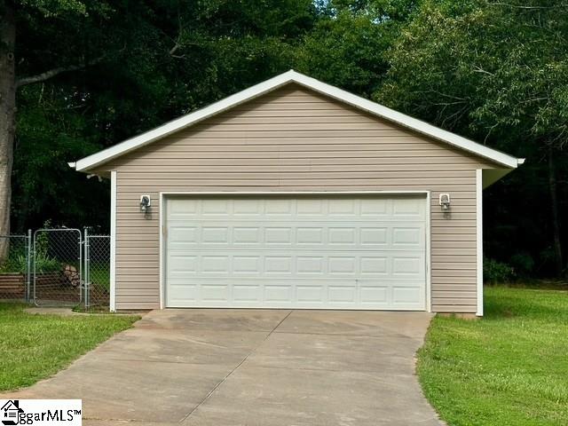 Taylors, South Carolina 29687, United States, 3 Bedrooms Bedrooms, ,2 BathroomsBathrooms,Residential,Active,151218