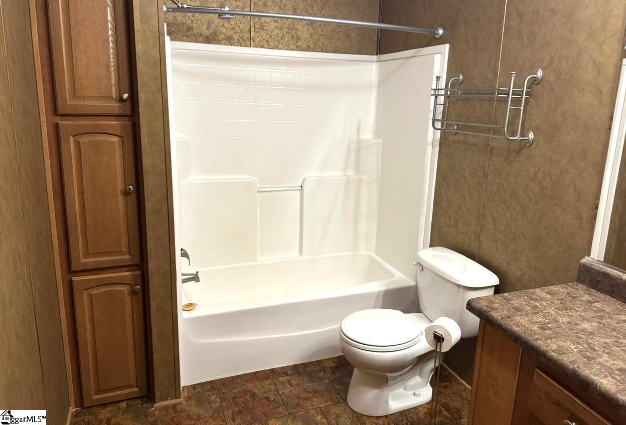 Taylors, South Carolina 29687, United States, 3 Bedrooms Bedrooms, ,2 BathroomsBathrooms,Residential,Active,151218