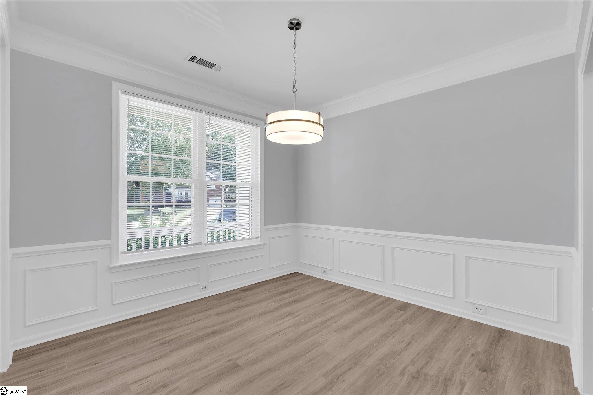 Real Estate Search 3 412 Woodruff Lake Way