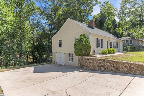 Photo of 137 Cleveirvine Avenue, Greenville, SC 29607 (MLS # 1591776)
