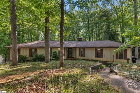 Photo of 707 N Almond Drive, Simpsonville, SC 29681 (MLS # 1589726)
