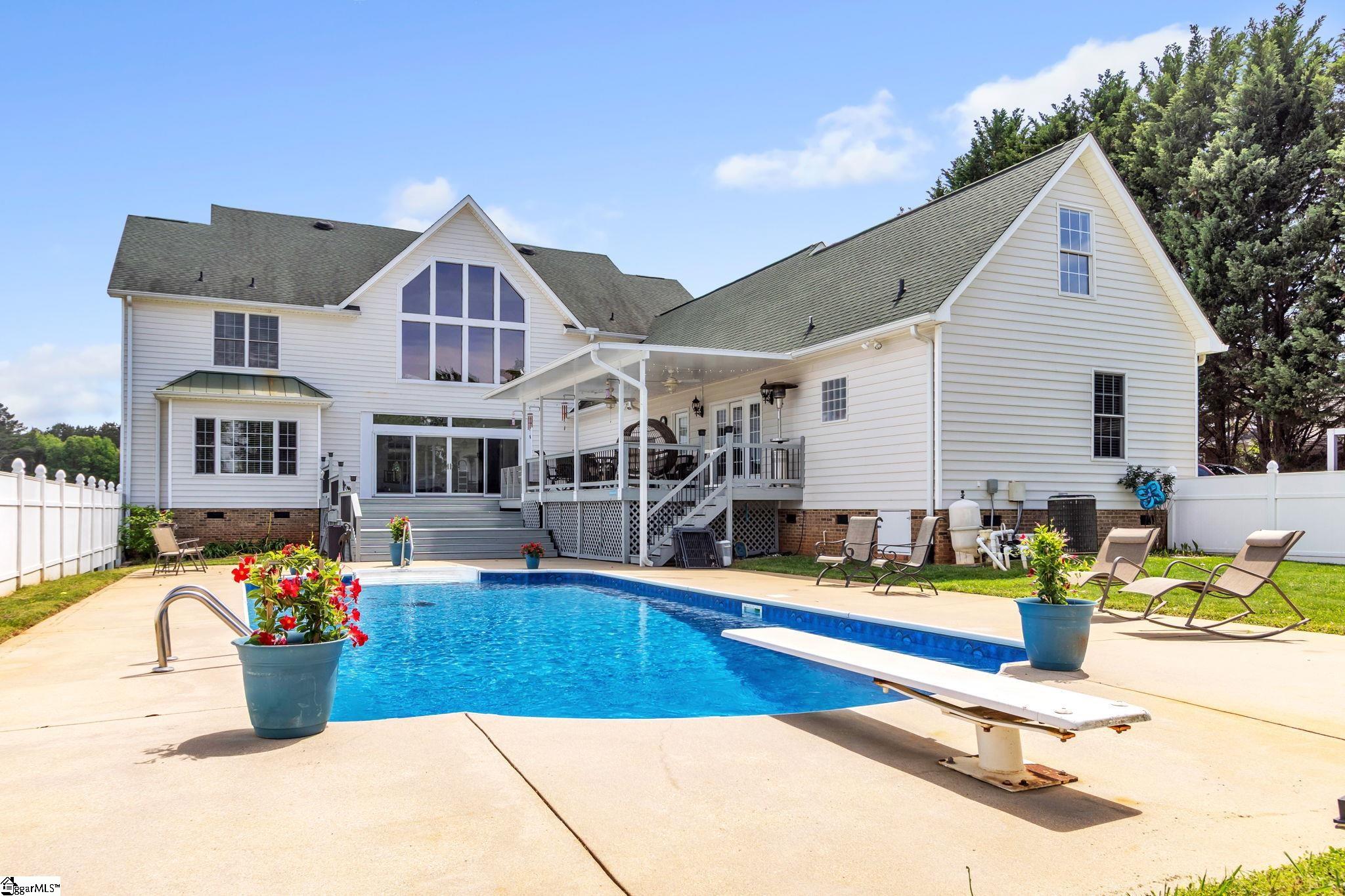 323 Waters Road