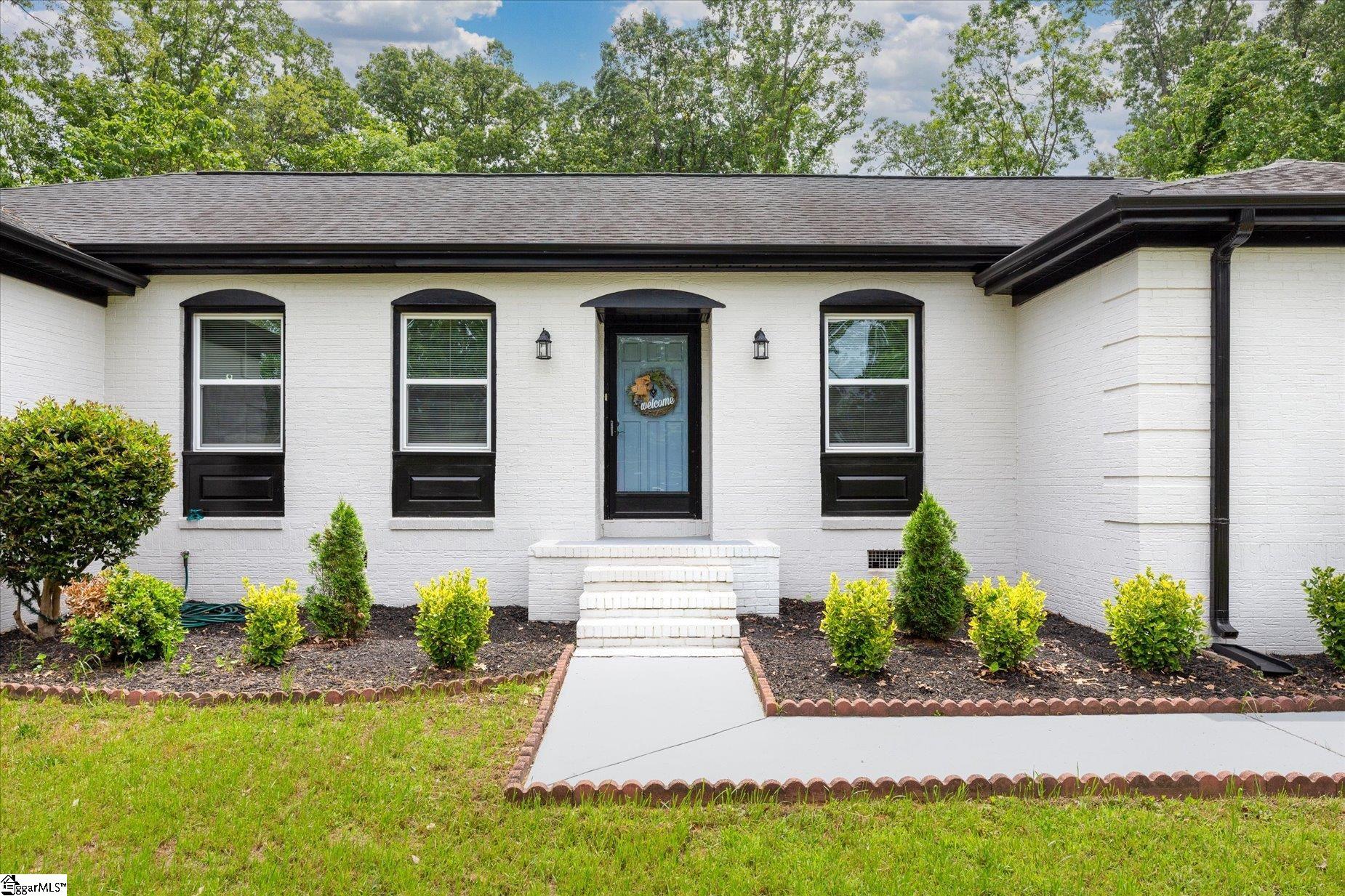 204 Sourwood Drive