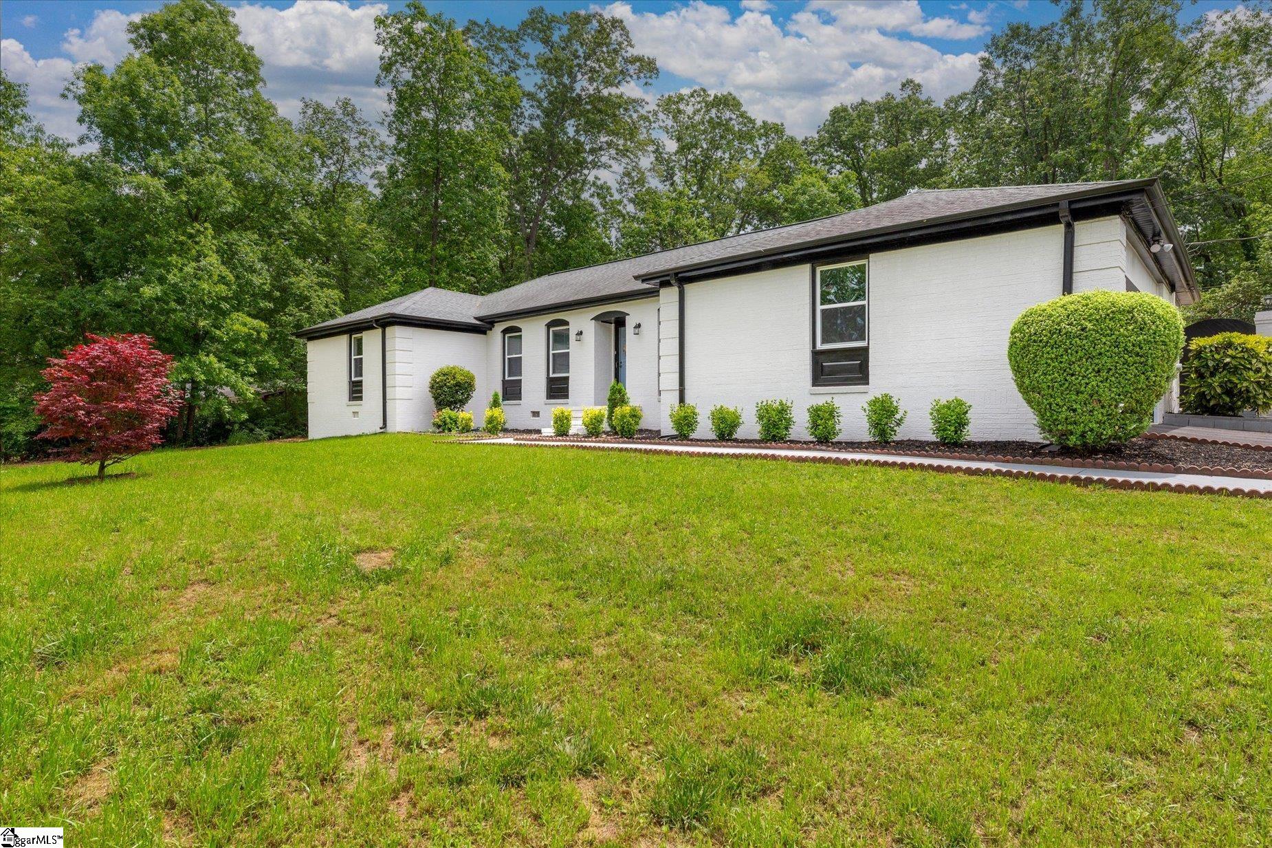 204 Sourwood Drive