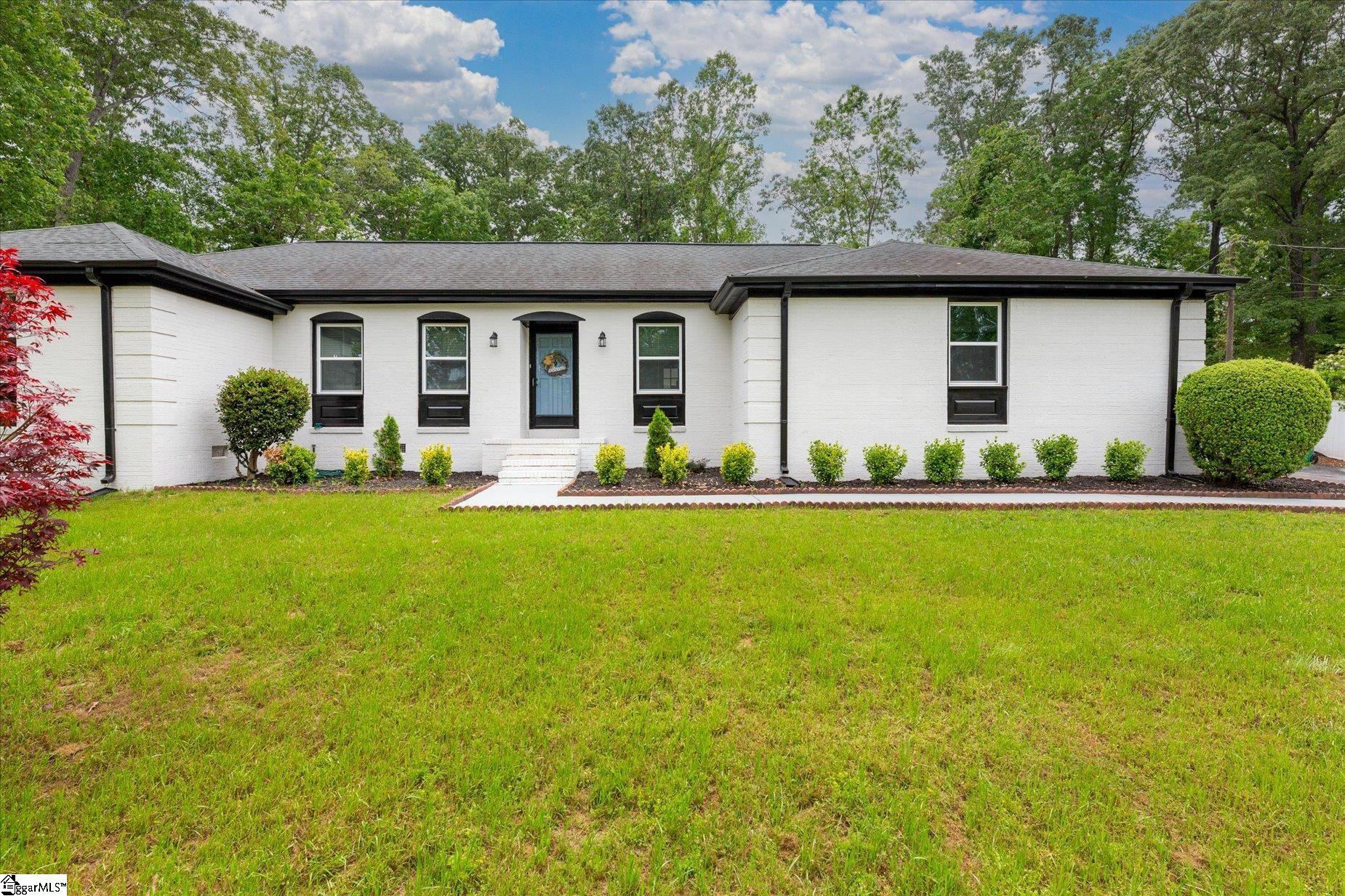 204 Sourwood Drive