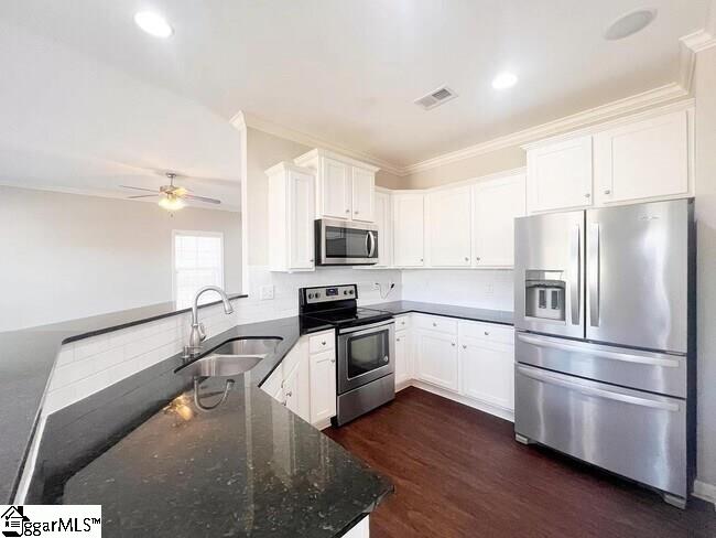 Simpsonville, South Carolina 29680, United States, 4 Bedrooms Bedrooms, ,3 BathroomsBathrooms,Residential,Active,170462