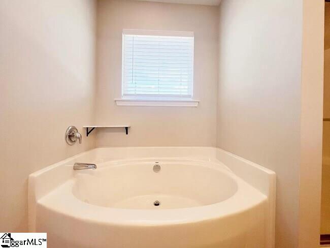 Simpsonville, South Carolina 29680, United States, 4 Bedrooms Bedrooms, ,3 BathroomsBathrooms,Residential,Active,170462