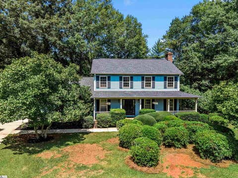Photo of 5 Hanson Court, Greenville, SC 29615 (MLS # 1600930)