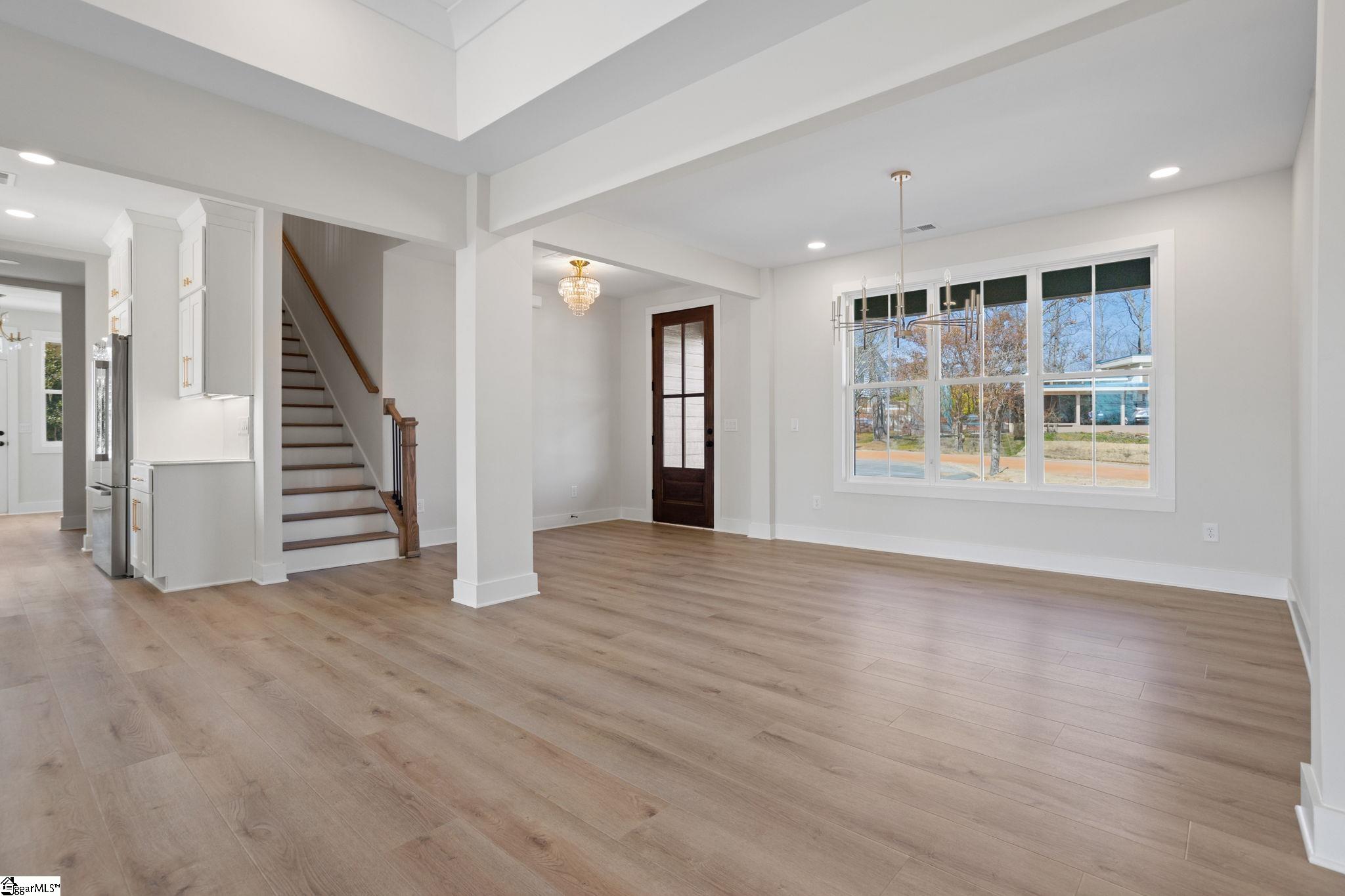 109 Oakdale Avenue