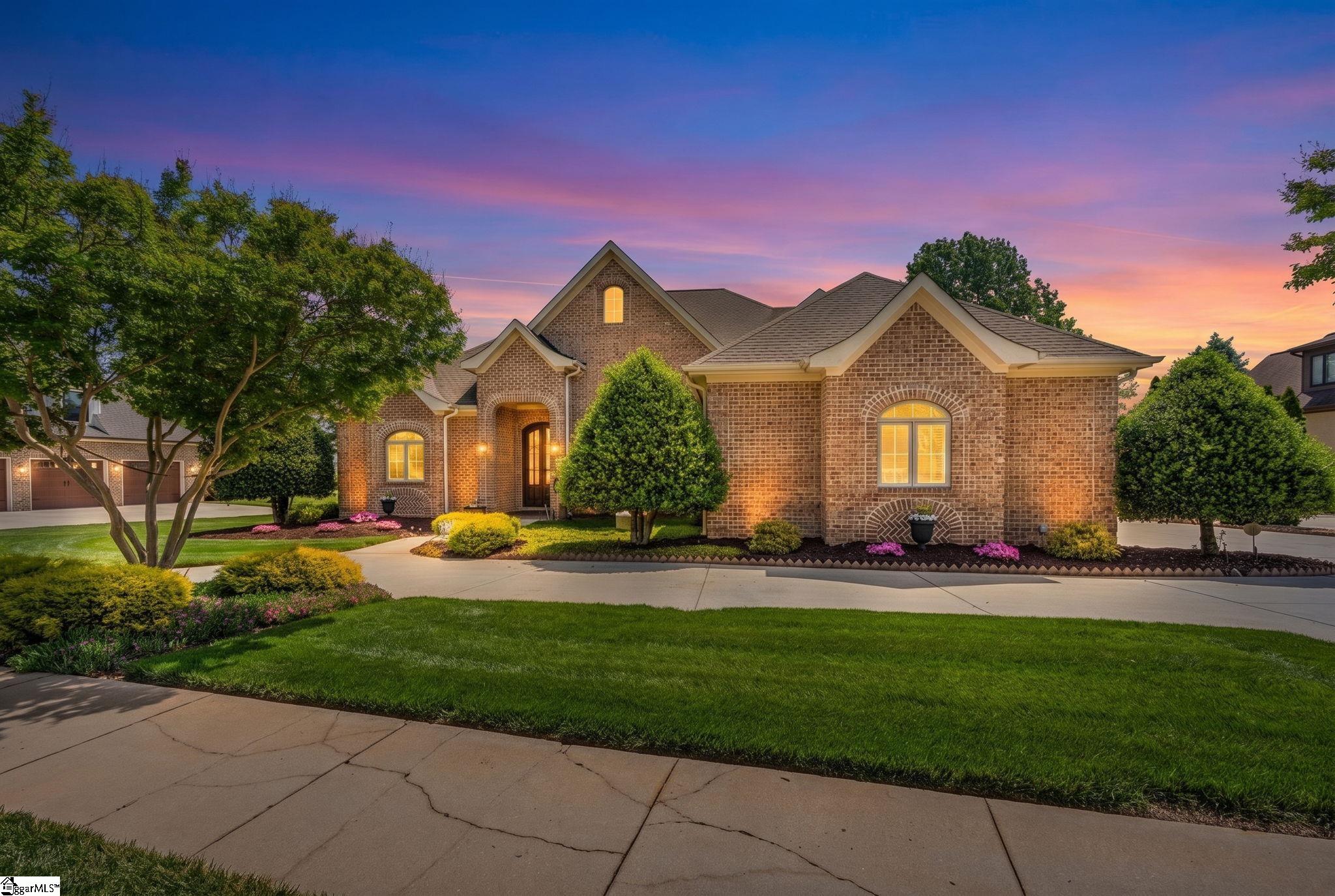 411 Kingsgate Court