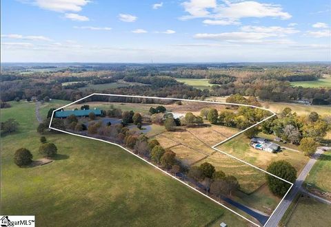 715 Melton Road Liberty SC 29657