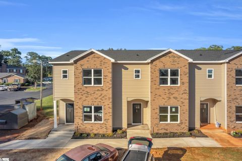 Photo of 215 Duncan Chapel Road #46, Greenville, SC 29617 (MLS # 1587434)
