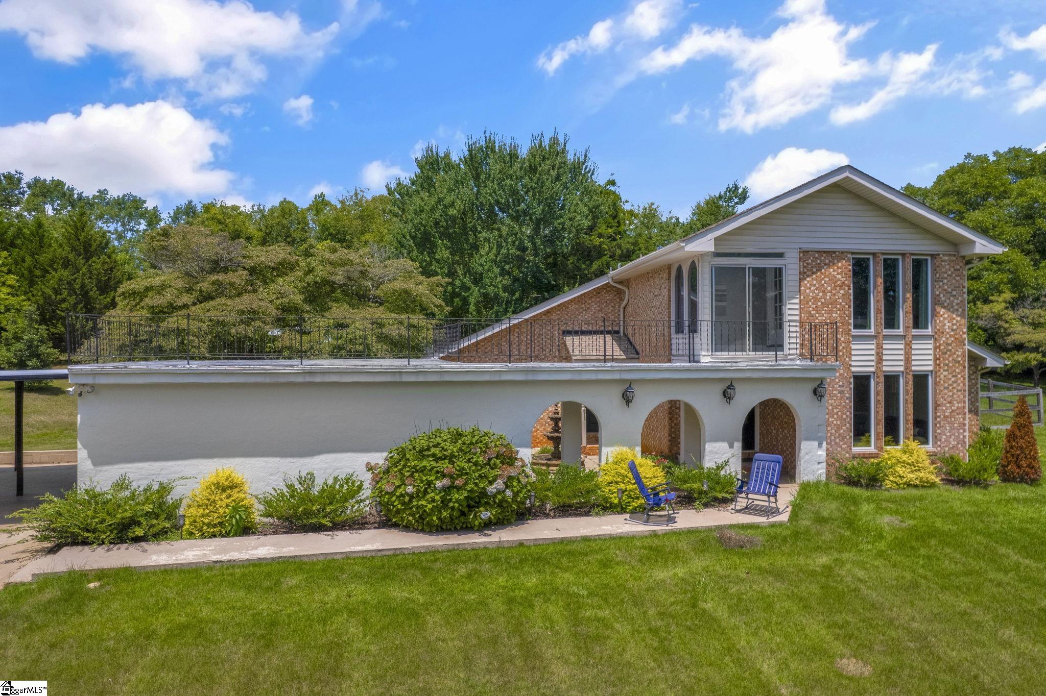533 Amsterdam Road