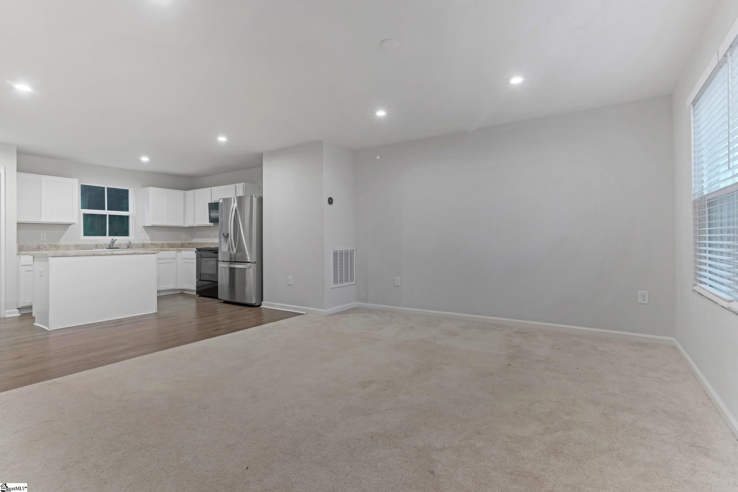 Real Estate Search 4 2085 Evanston Drive