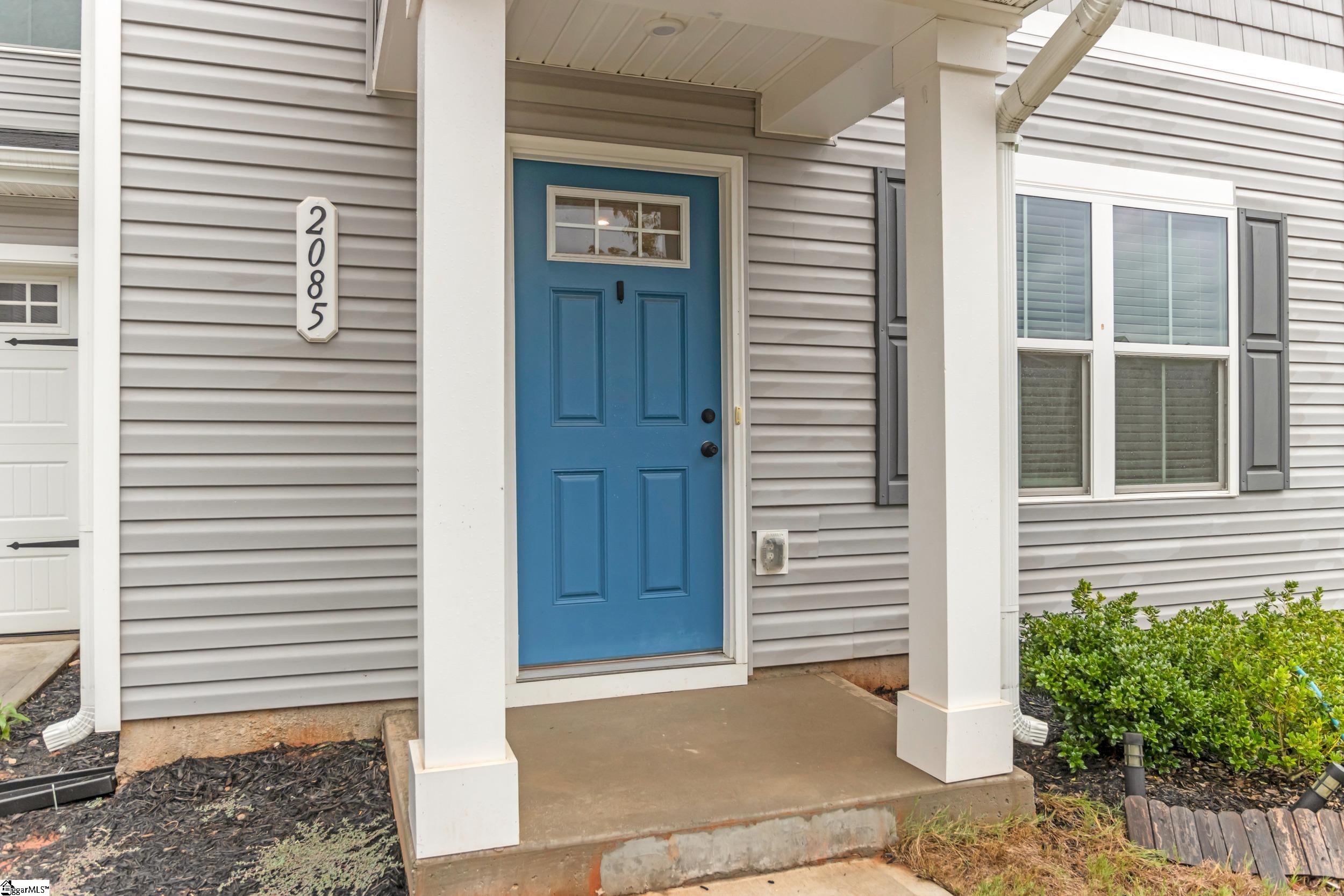 Real Estate Search 3 2085 Evanston Drive