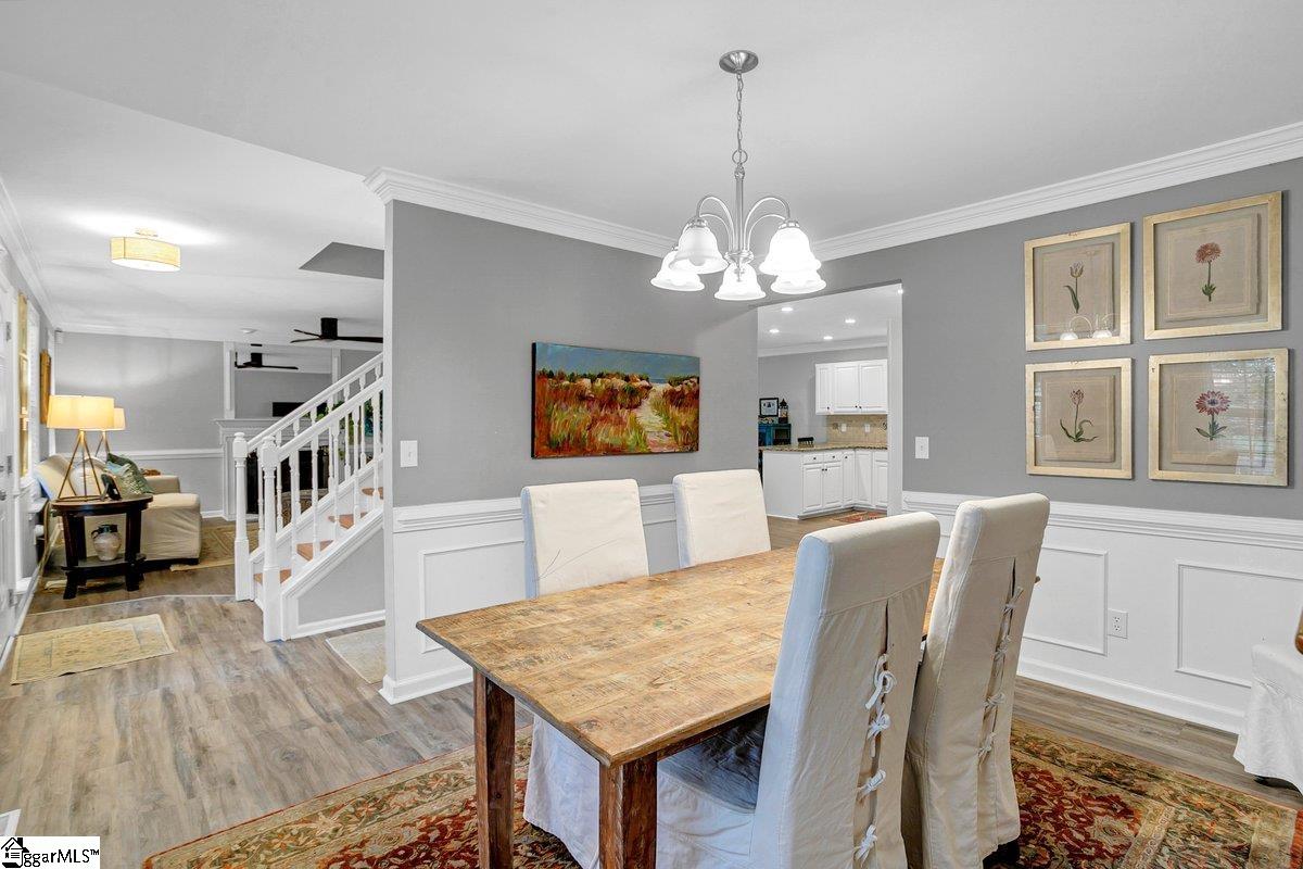 500 E Mountain Creek Road