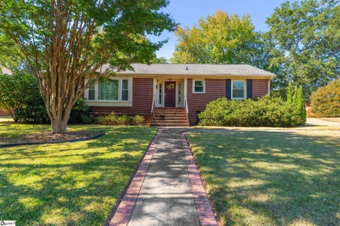 Photo of 215 Alpine Way, Greenville, SC 29609 (MLS # 1606383)