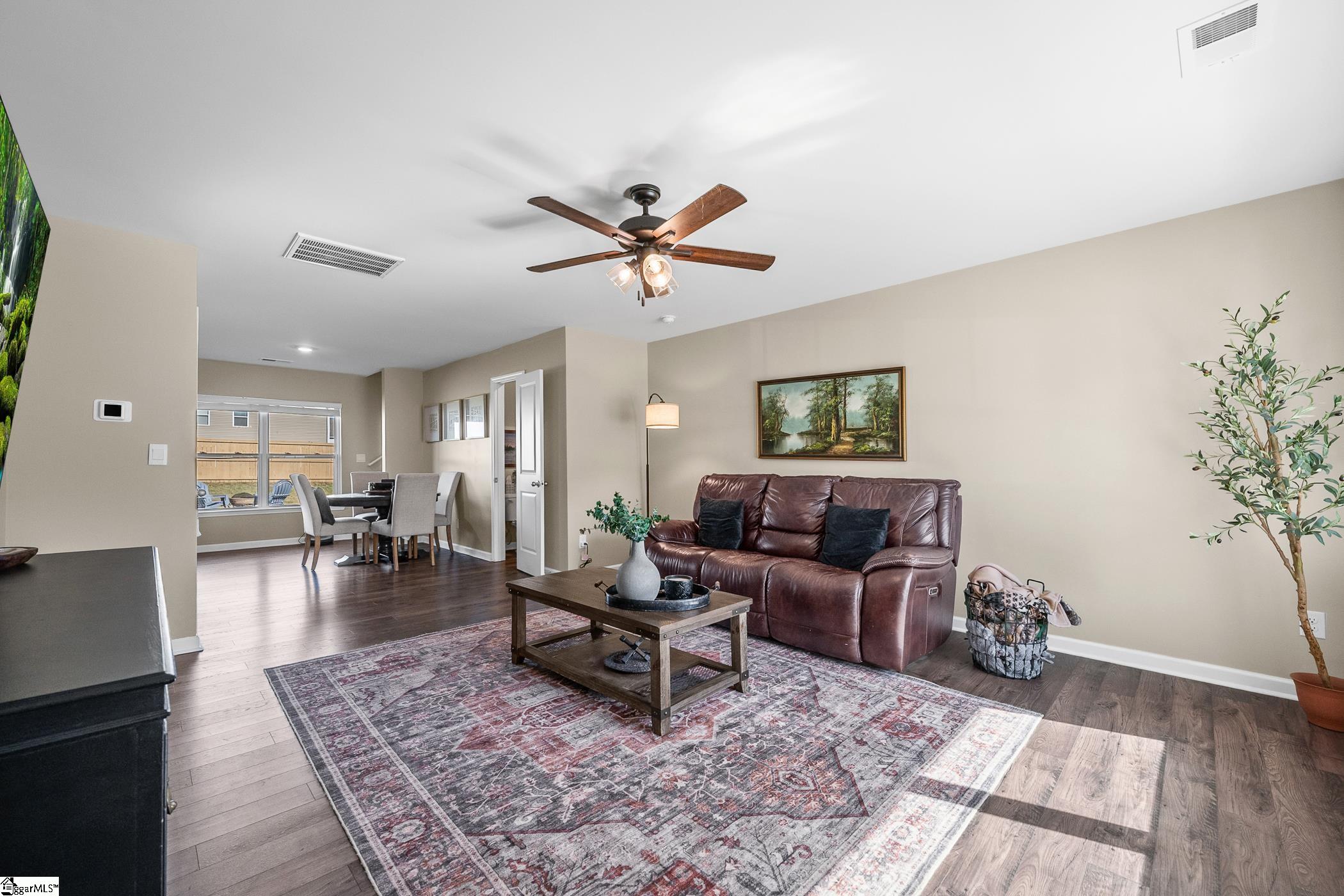 140 Boxbury Way