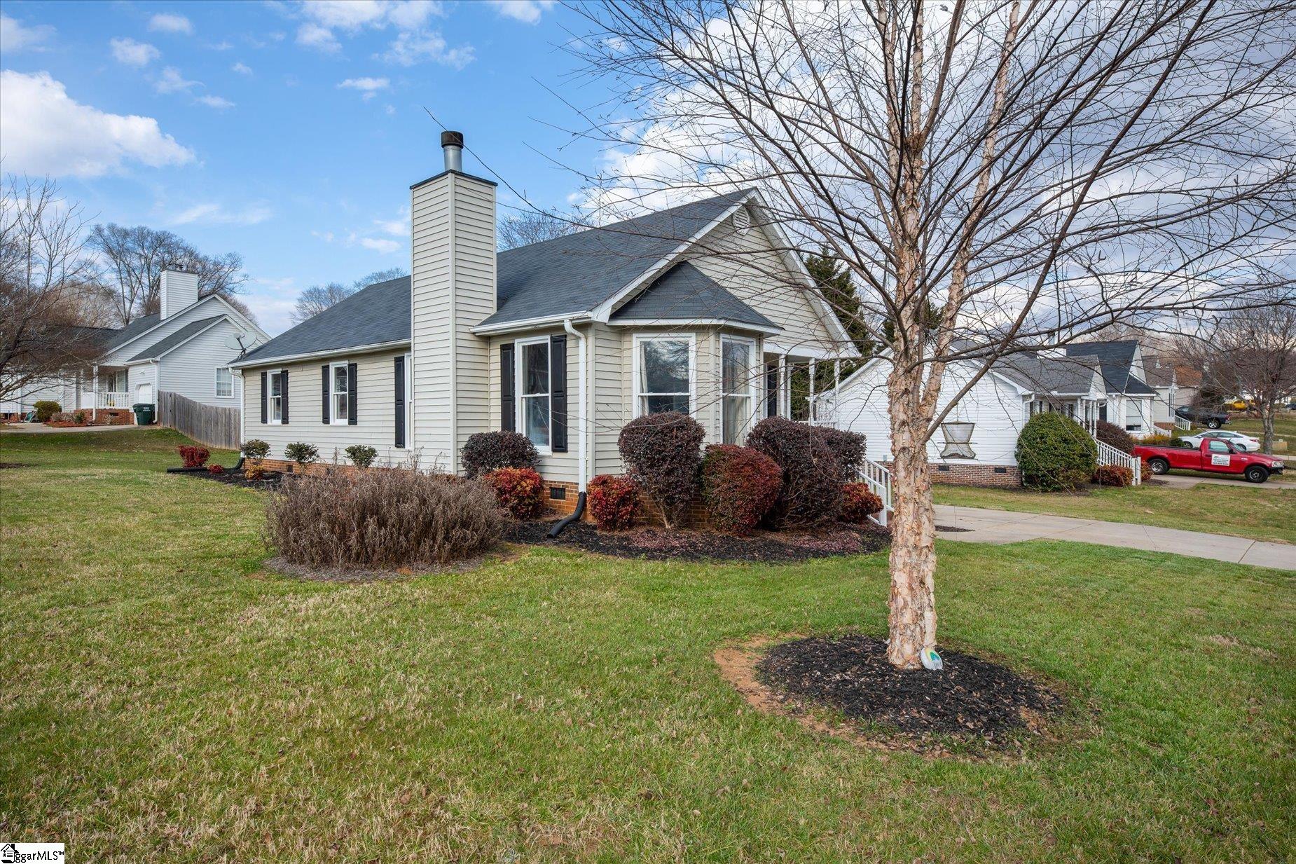 Real Estate Search 2 401 Fairdale Drive