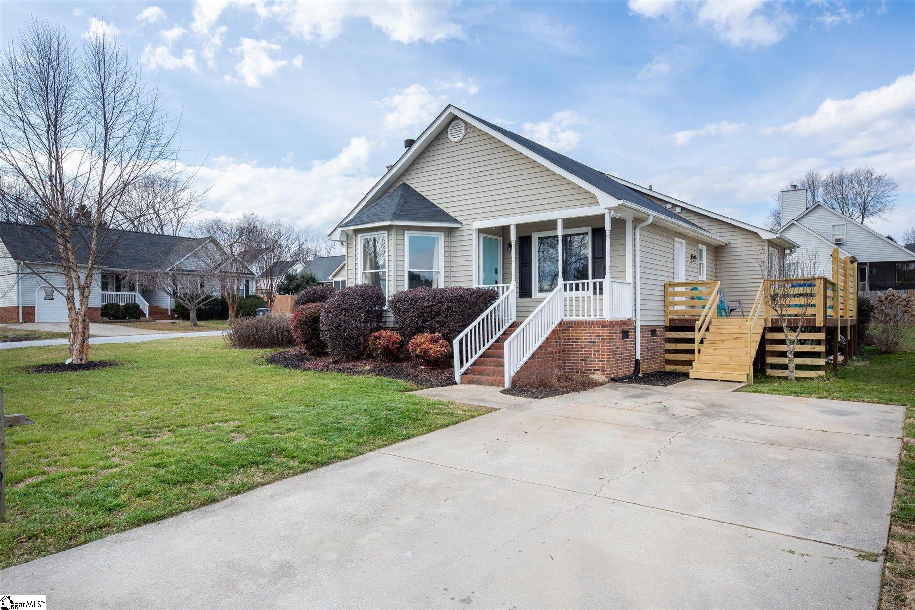 Real Estate Search 1 401 Fairdale Drive