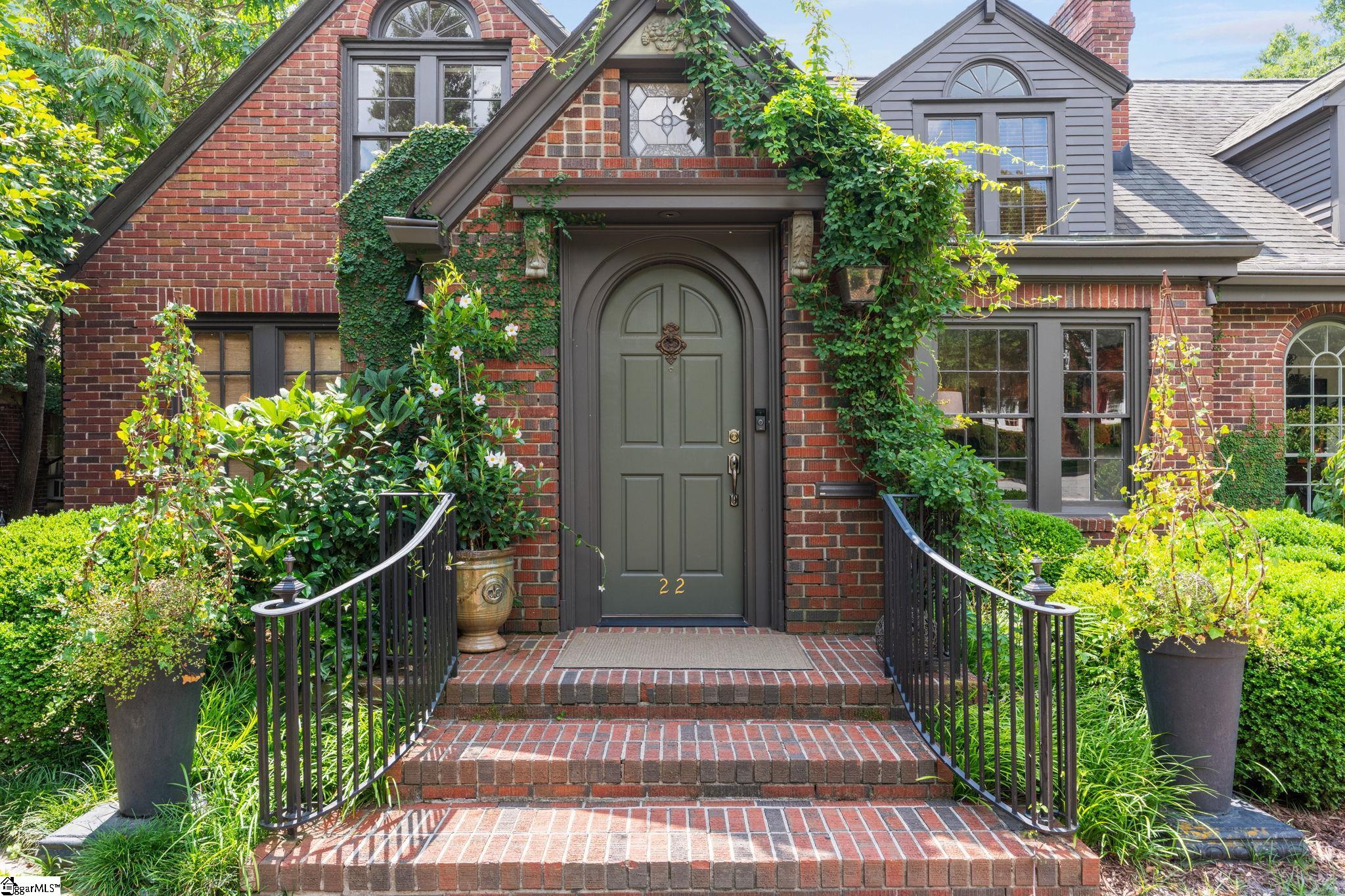 22 Lanneau Drive