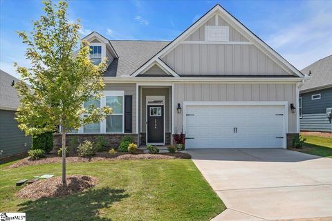 Photo of 1734 Wabash Place, Boiling Springs, SC 29316 (MLS # 1590065)