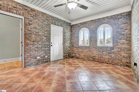 Tiny photo for 108 Bur Oak Drive, Taylors, SC 29687 (MLS # 1576171)