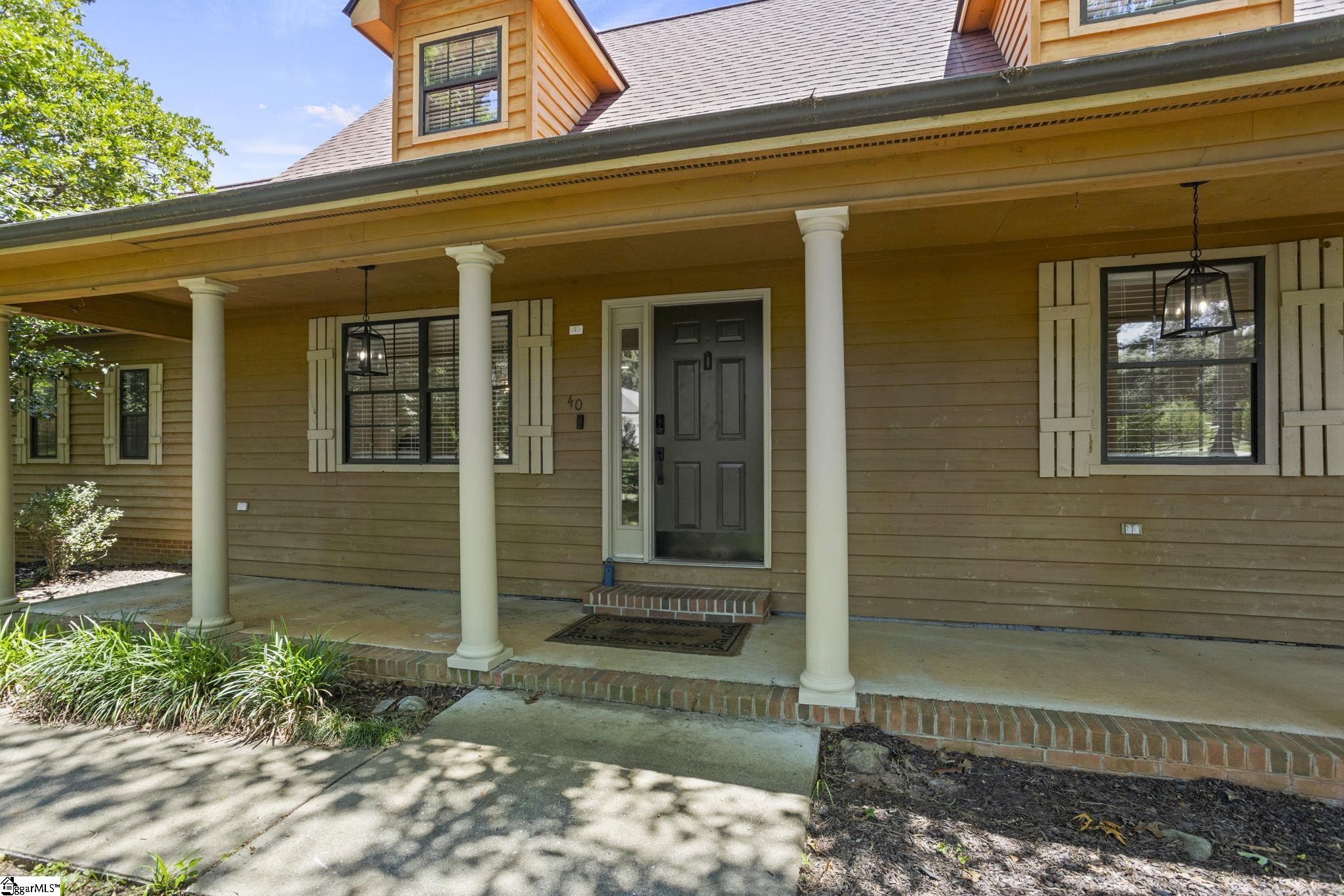 40 Ridings Road