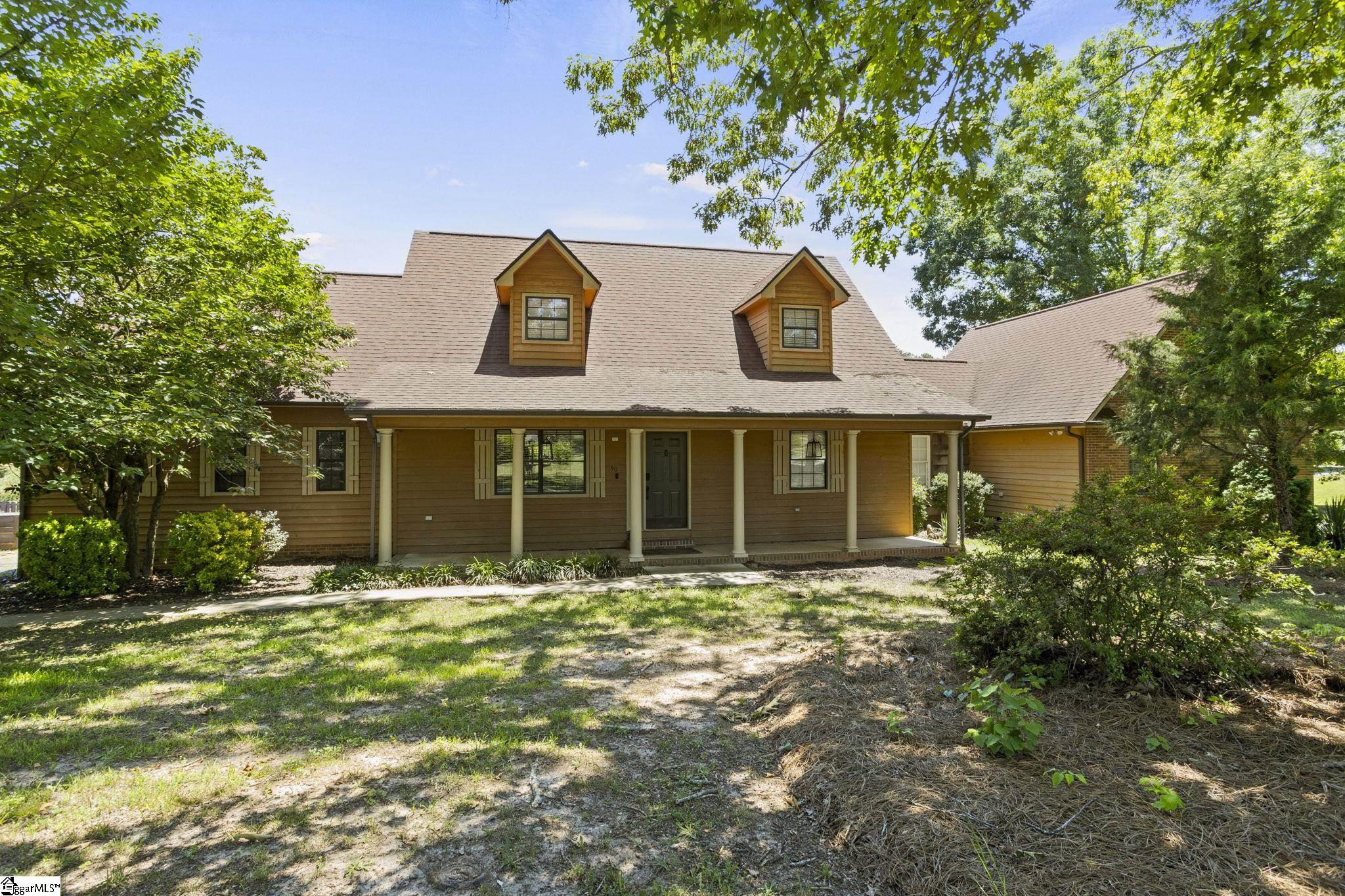 40 Ridings Road