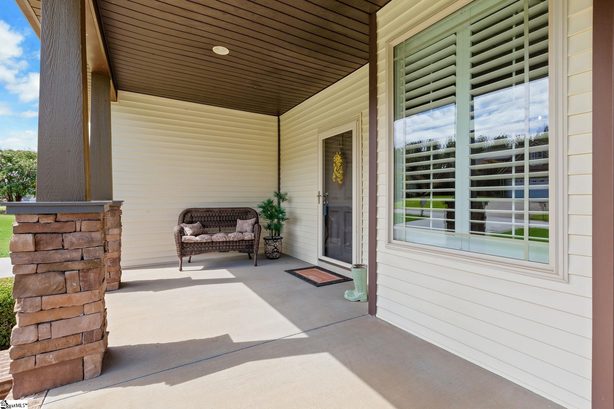 133 Stoneledges Lane