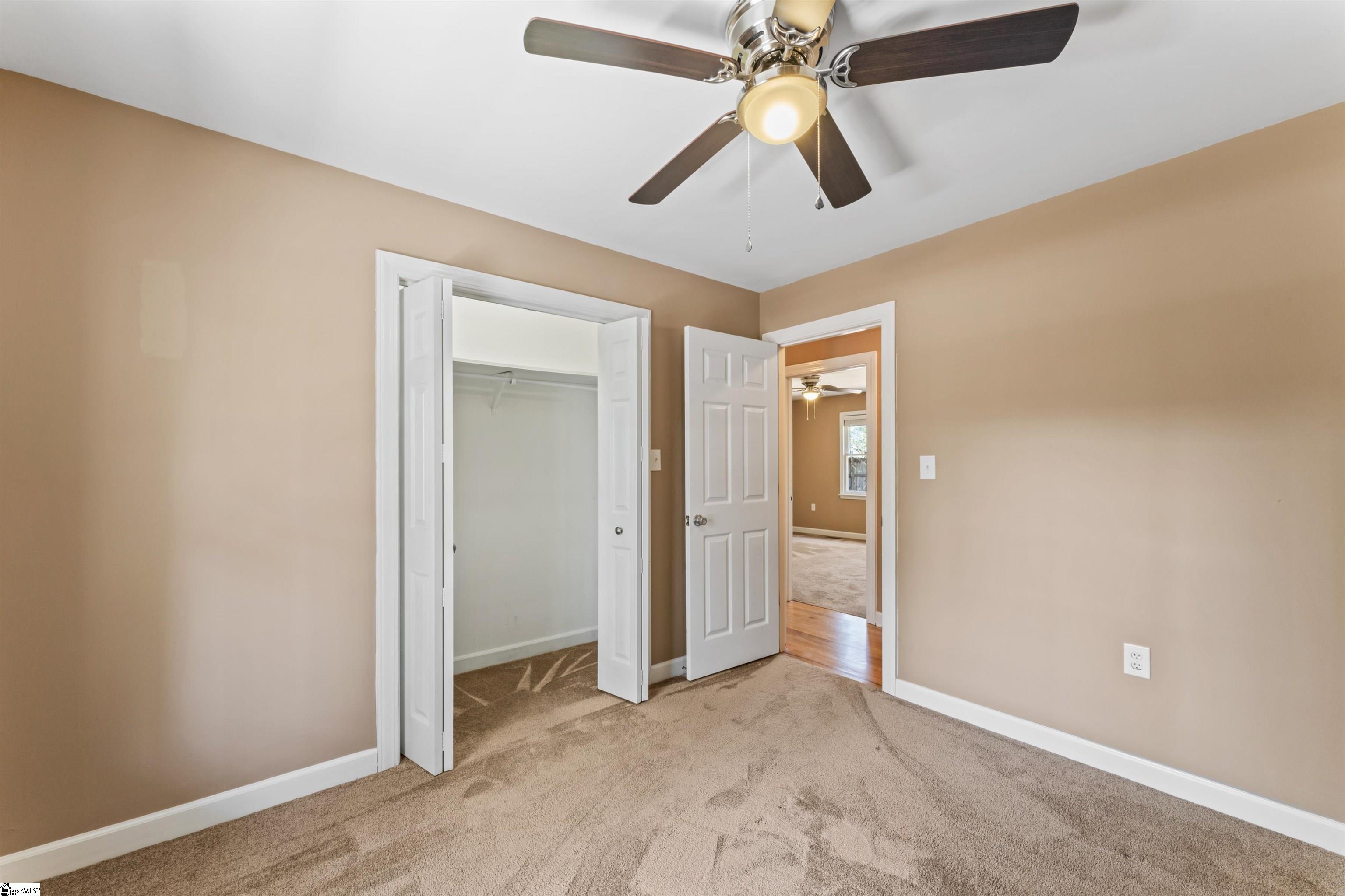 Greenwood, South Carolina 29649, United States, 3 Bedrooms Bedrooms, ,2 BathroomsBathrooms,Residential,Contingent,100347