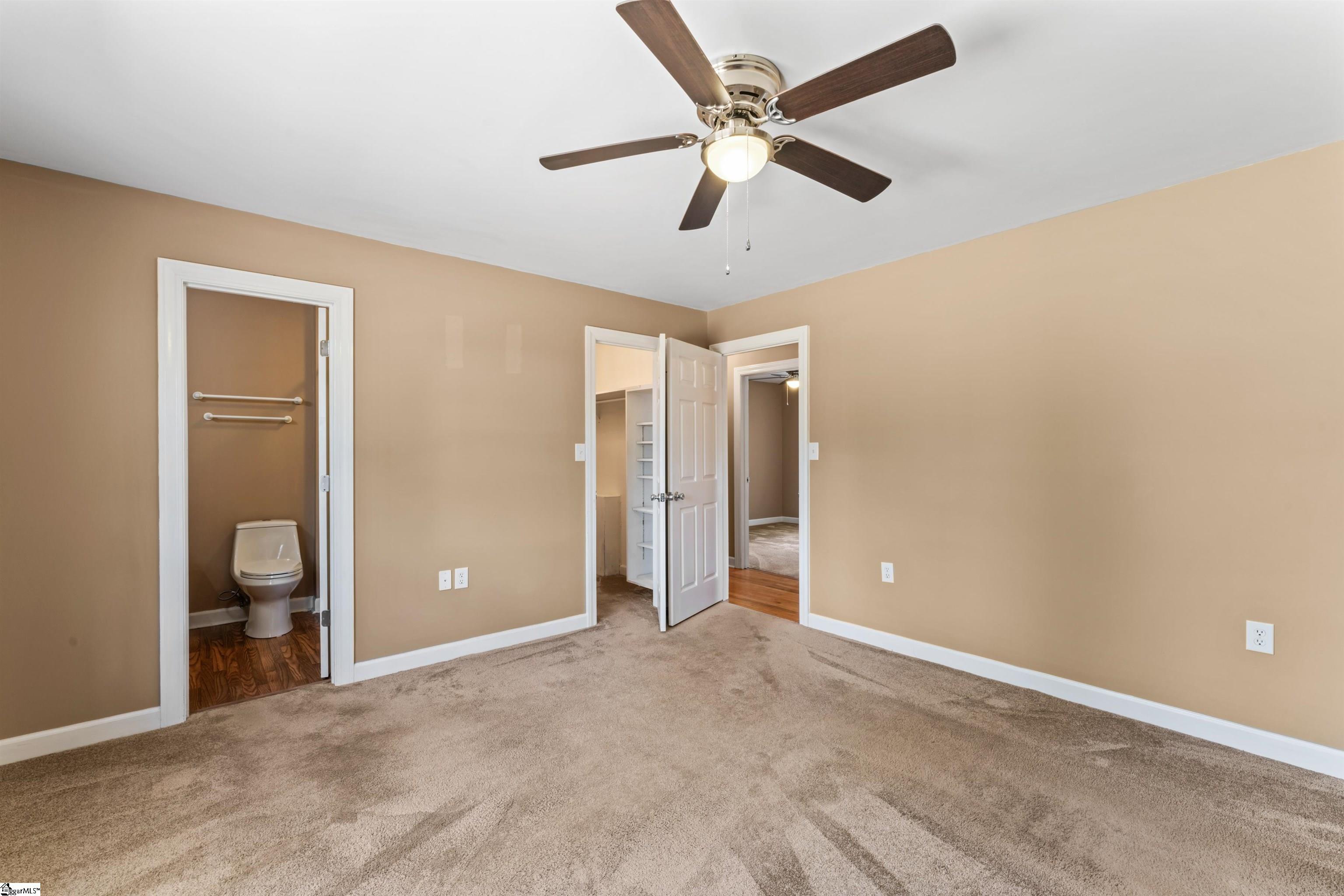 Greenwood, South Carolina 29649, United States, 3 Bedrooms Bedrooms, ,2 BathroomsBathrooms,Residential,Contingent,100347