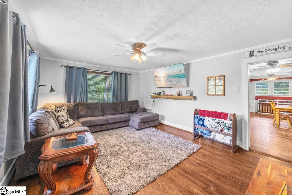77 Loftis Road