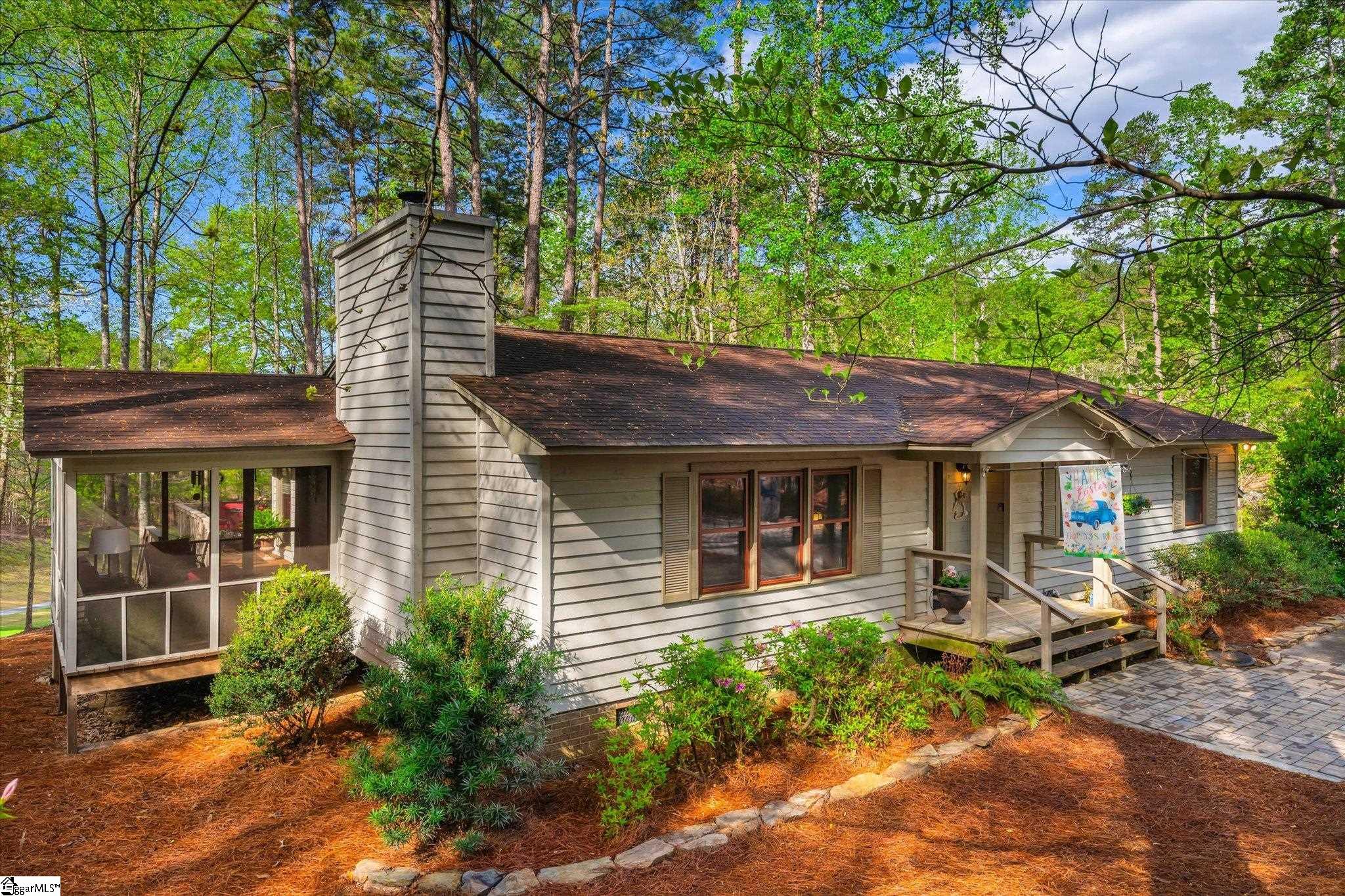 323 Long Reach Drive
