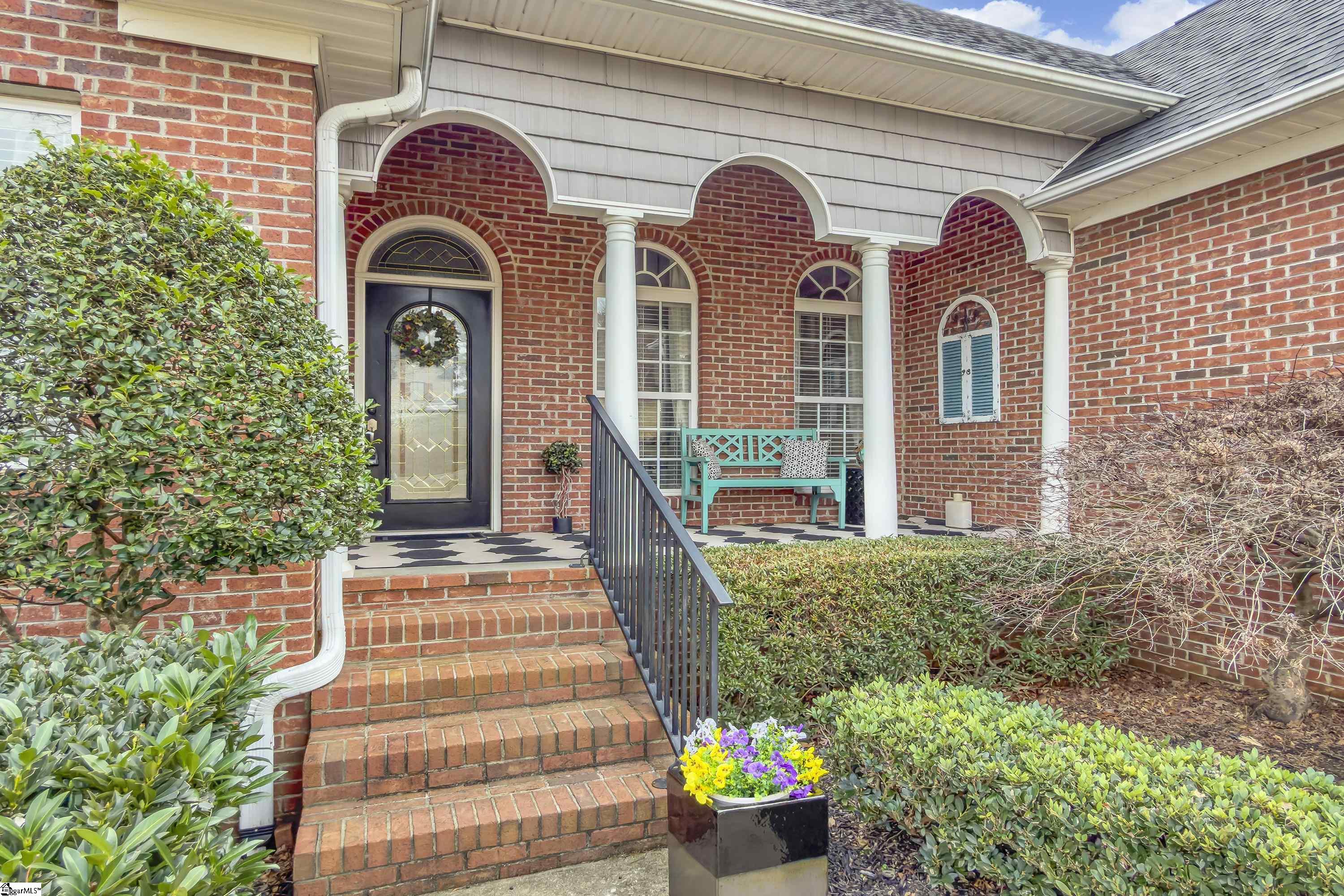 123 N Woodfin Ridge Drive