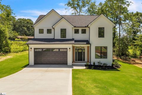 6 Eastwood Court Taylors SC 29687