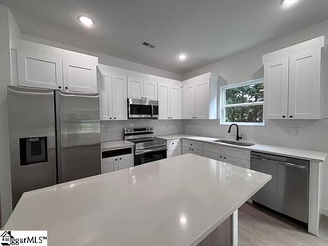 793/795 Lyman Road