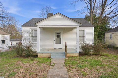 Photo of 109 Camp Street, Spartanburg, SC 29303 (MLS # 1582171)