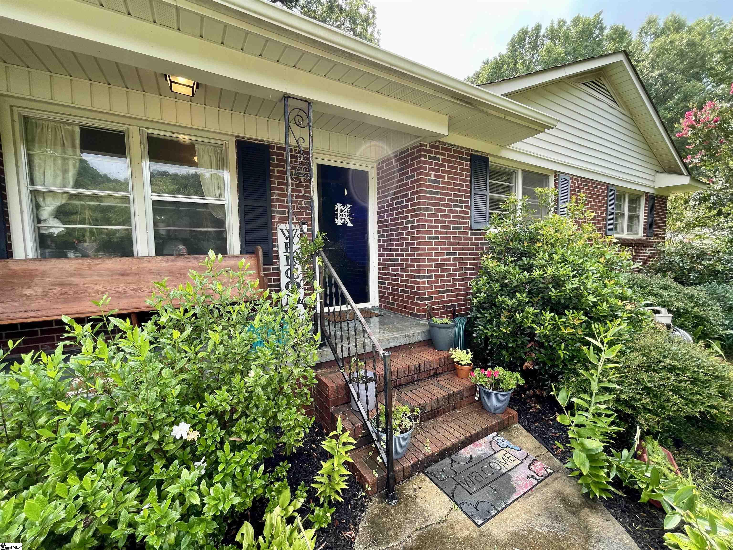 Clinton, South Carolina 29325, United States, 3 Bedrooms Bedrooms, ,2 BathroomsBathrooms,Residential,Active,101824