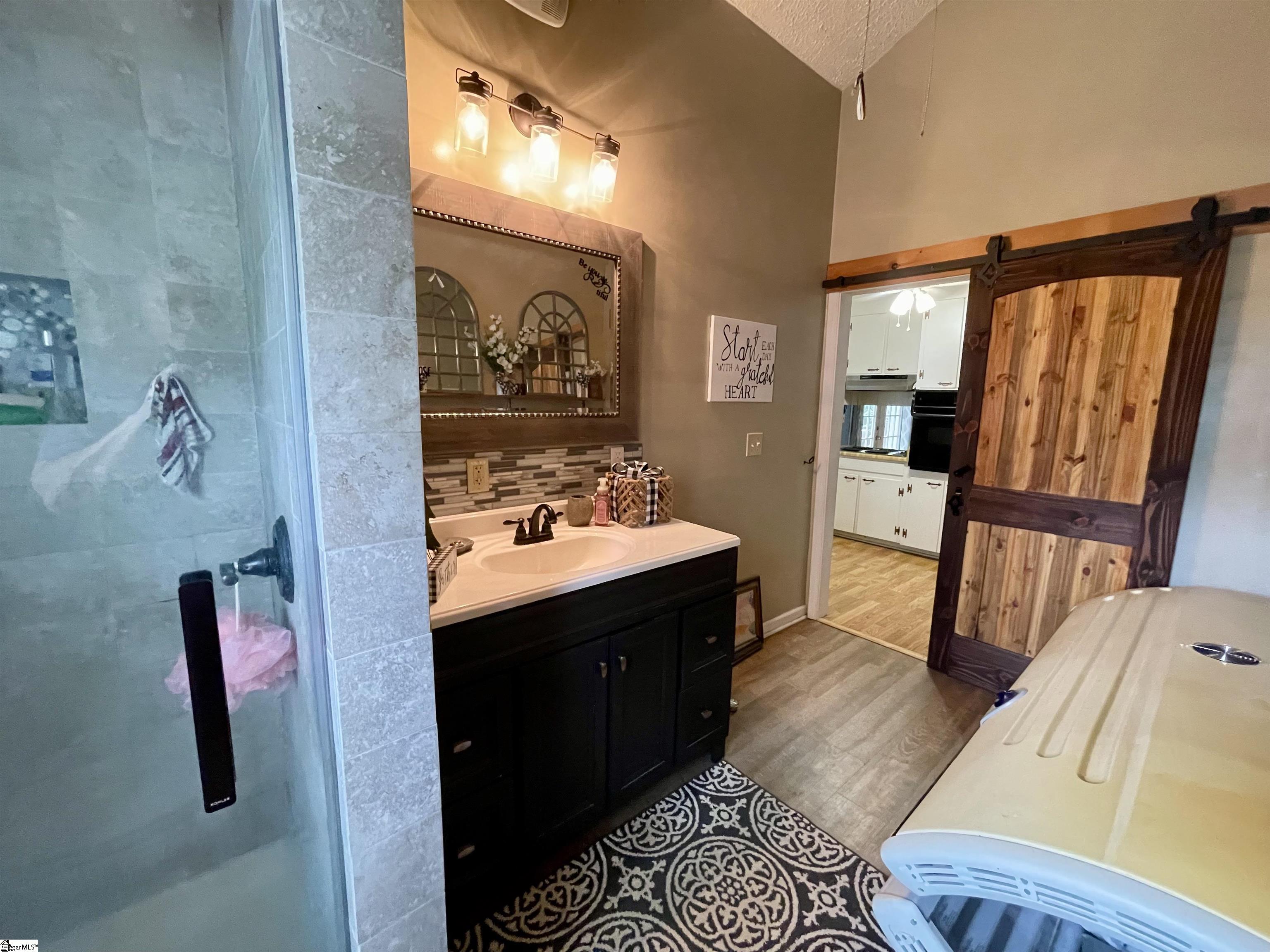 Clinton, South Carolina 29325, United States, 3 Bedrooms Bedrooms, ,2 BathroomsBathrooms,Residential,Active,101824