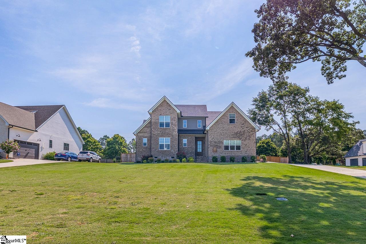 104 Jericho Circle