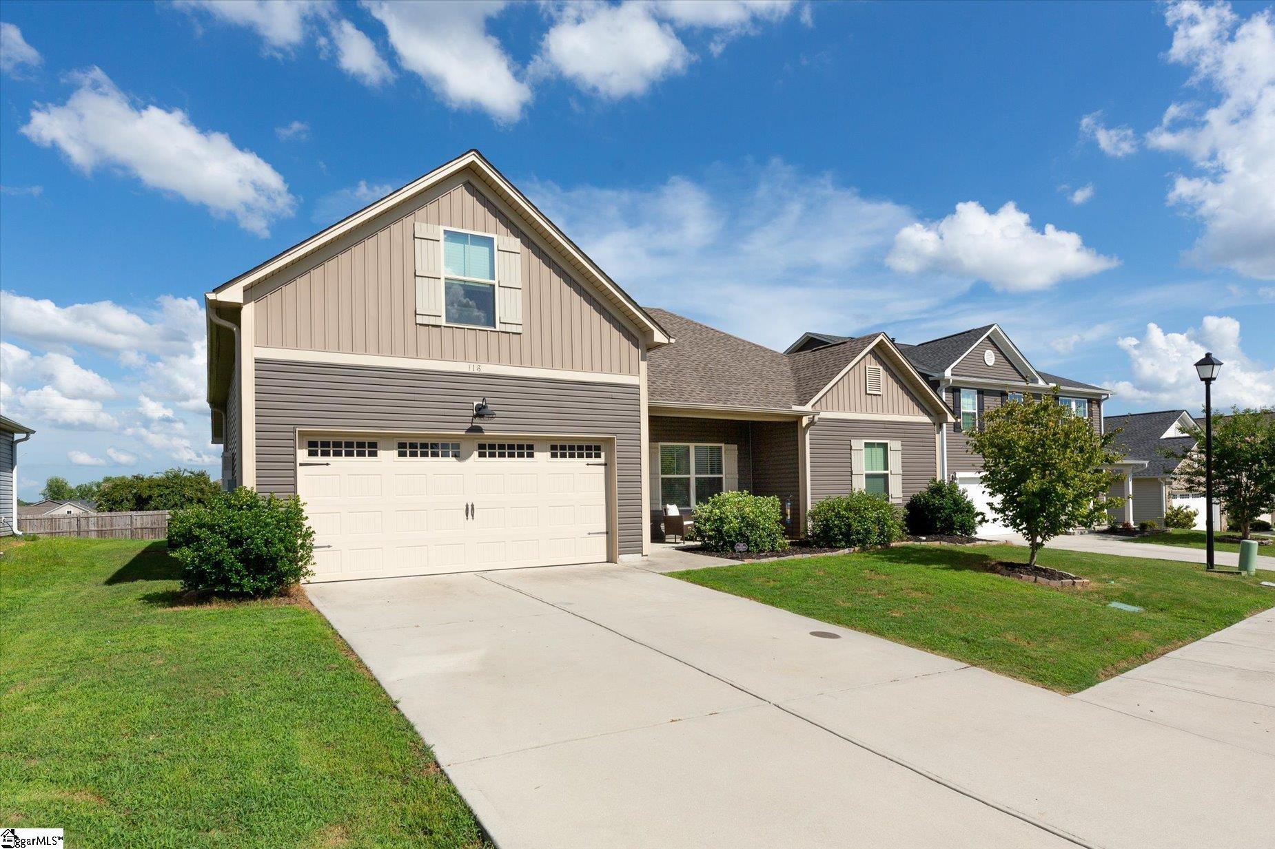 118 Mitford Way