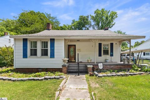 Photo of 208 N Marion Street, Joanna, SC 29351 (MLS # 1592577)