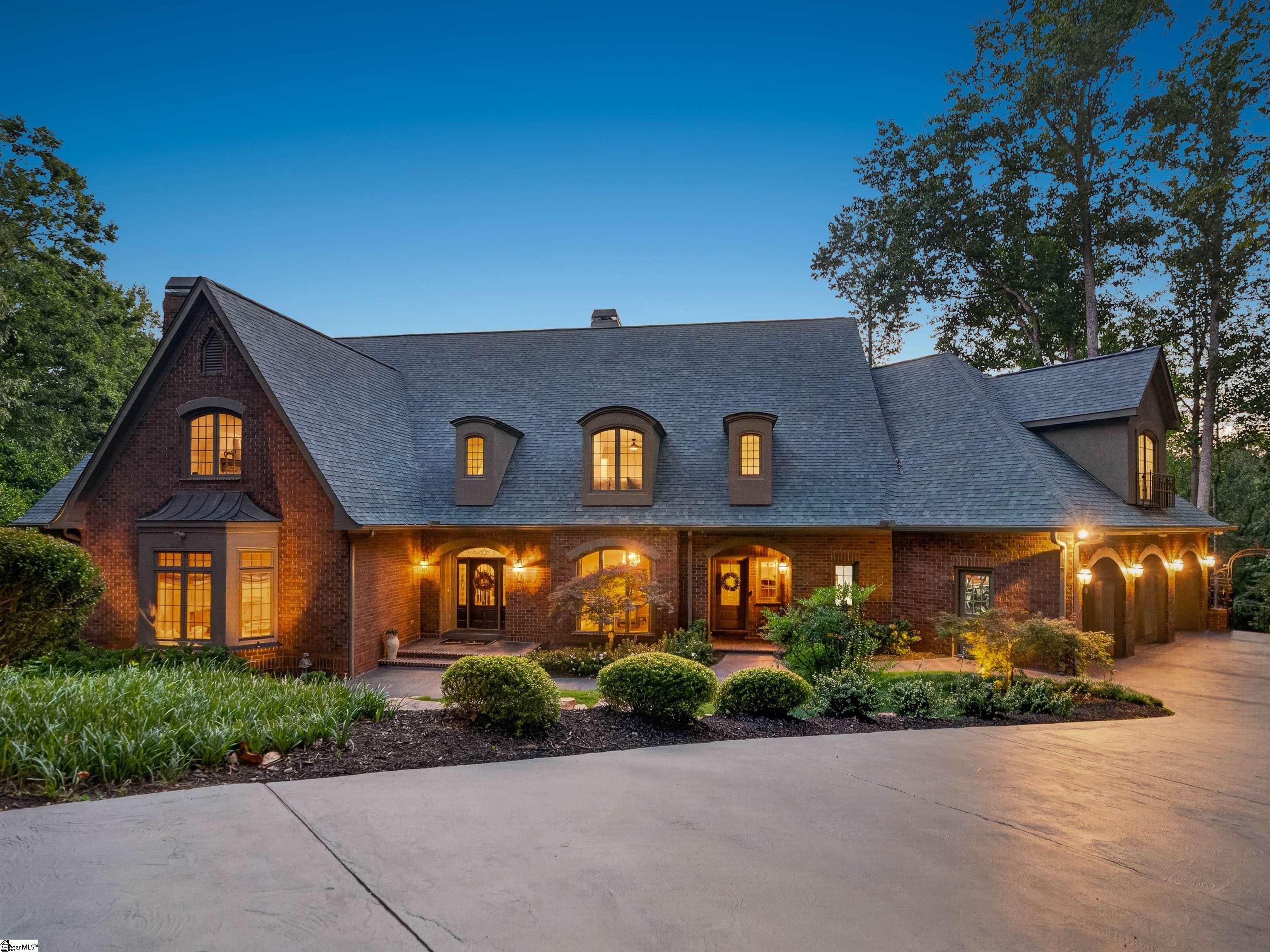 120 Tuscany Way