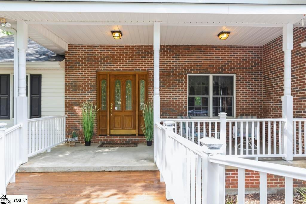 439 Cane Creek Landing