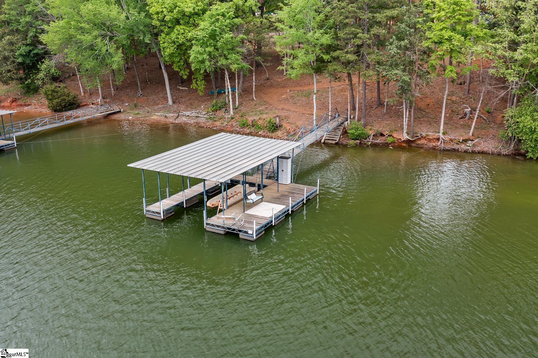 Anderson, South Carolina 29625, United States, 5 Bedrooms Bedrooms, ,4 BathroomsBathrooms,Residential,Active,150827