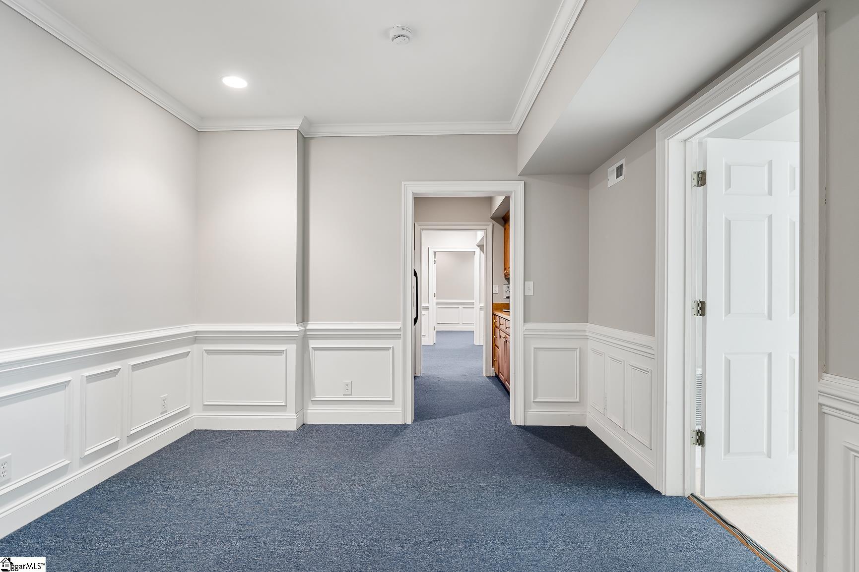 Anderson, South Carolina 29625, United States, 5 Bedrooms Bedrooms, ,4 BathroomsBathrooms,Residential,Active,150827