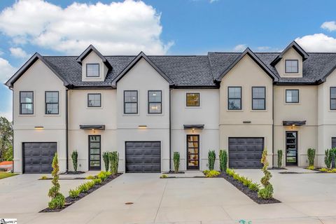 Photo of 6 Taverly Drive, Greenville, SC 29605 (MLS # 1580024)